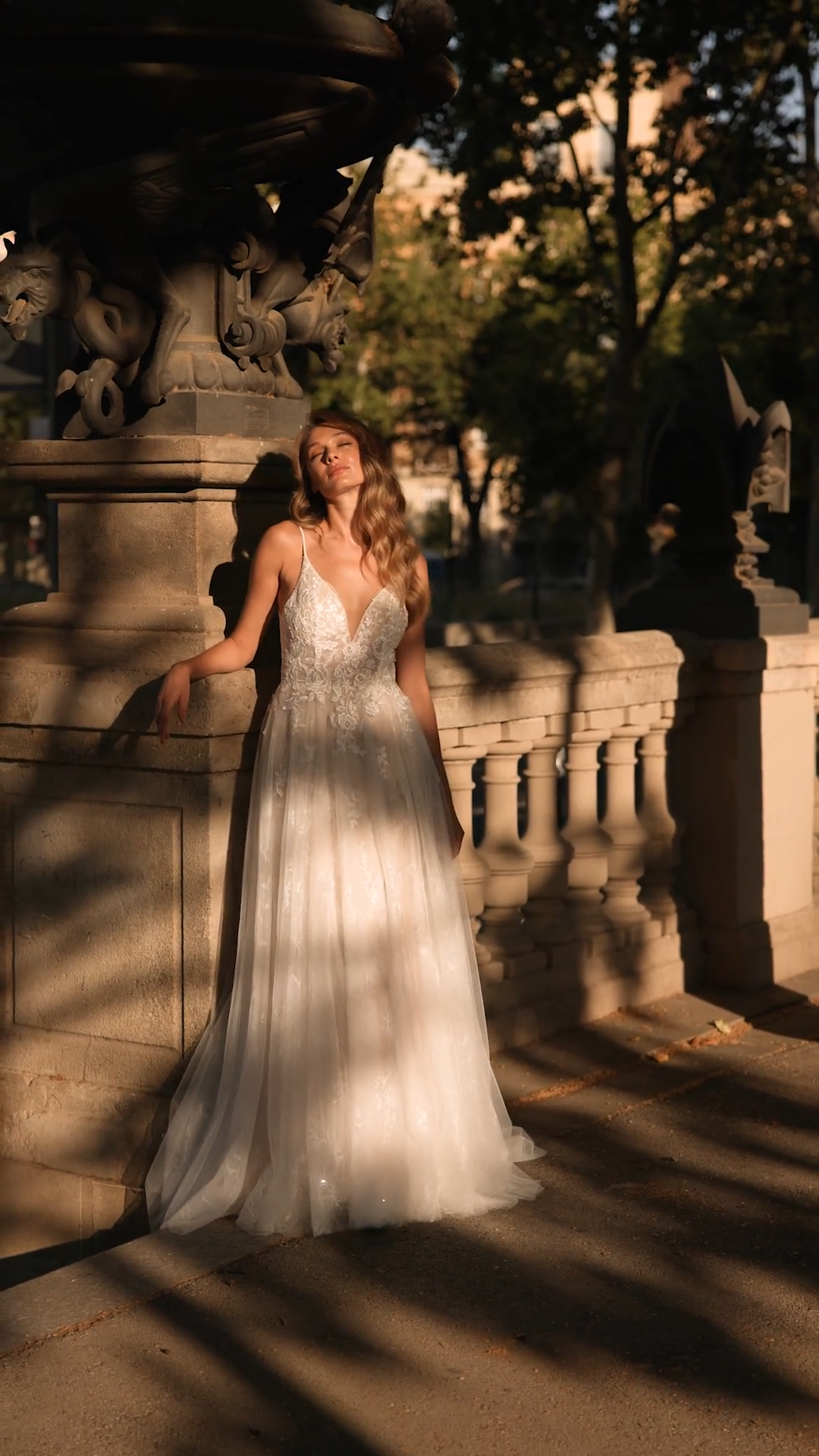 Style KATE S2234 Alluring Sweetheart and Scoop Back Tulle and Embroidered Net Full A-Line with Front Slit Style KATE S2234 Alluring Sweetheart and Scoop Back Tulle and Embroidered Net Full A-Line with Front Slit