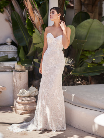 'SPRING WEDDING DRESS TRENDS' Image #3