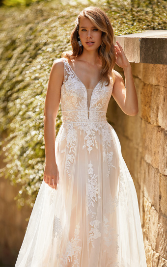 'Plan A Bohemian Wedding That Captures Your Style' Image #1