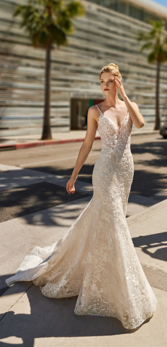 'How To Find The Best Wedding Gown For Your Body Shape' Image #1